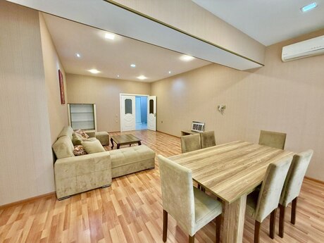 Kirayə 3 otaqlı mənzil, 112 m², Park Azure: 1 200 ₼/ay 2
