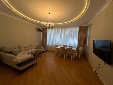 Kirayə 3 otaqlı mənzil, 120 m², Şah İsmayıl Xətai: 1 000 ₼/ay 2