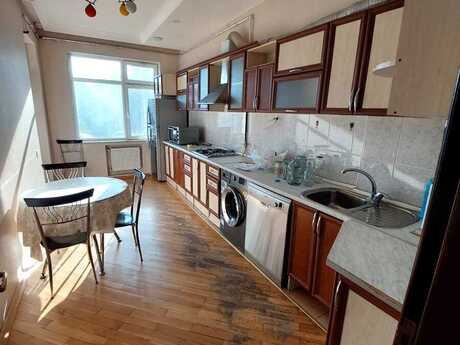Kirayə 2 otaqlı mənzil, 100 m², Nizami: 900 ₼/ay 5