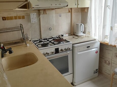 2-room apartment for rent, 55 m², İnşaatçılar: 700 ₼/mo 5