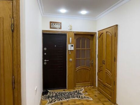 5 otaqlı mənzil, 151 m², Nizami: 350 000 ₼ 2