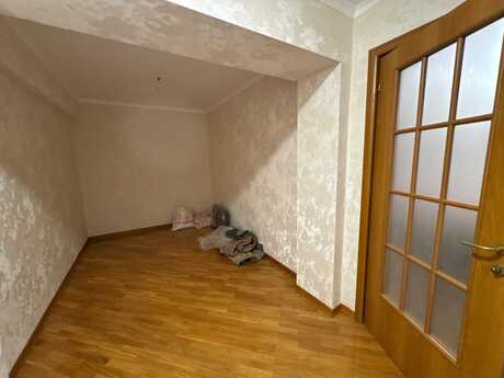 5 otaqlı mənzil, 151 m², Nizami: 350 000 ₼ 5