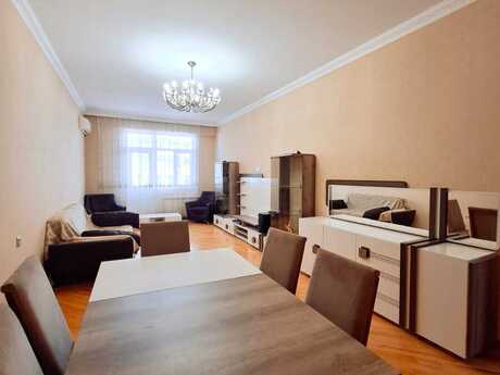 Аренда: 3-комнатная квартира, 135 м², Qara Qarayev: 1 000 ₼/мес 5