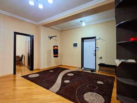 Аренда: 3-комнатная квартира, 135 м², Qara Qarayev: 1 000 ₼/мес 2