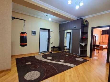 Аренда: 3-комнатная квартира, 135 м², Qara Qarayev: 1 000 ₼/мес 4