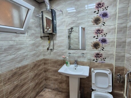 Kirayə 2 otaqlı mənzil, 50 m², İçəri Şəhər: 750 ₼/ay 5