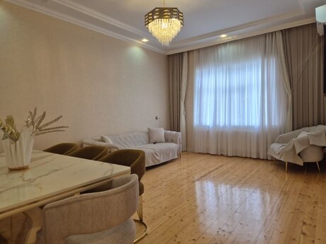 8 otaqlı həyət evi, 360 m², Biləcəri: 170 000 ₼ 2