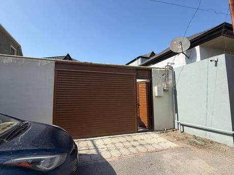 6 otaqlı həyət evi, 220 m², Bakıxanov: 365 000 ₼ 3