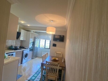 4-room apartment, 135 m², Qara Qarayev: 418 000 ₼ 3