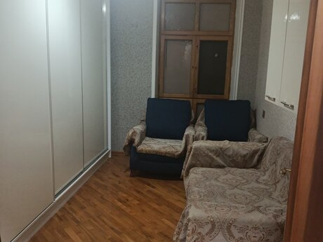 Аренда: 4-комнатная квартира, 90 м², Nəriman Nərimanov: 1 150 ₼/мес 3