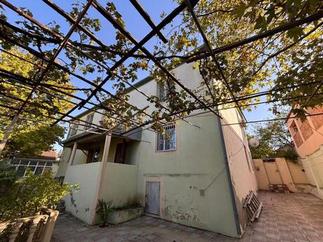 9 otaqlı həyət evi, 245 m², Novxanı: 209 000 ₼ 3