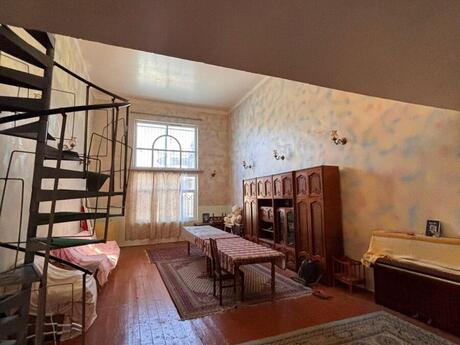 9 otaqlı həyət evi, 245 m², Novxanı: 209 000 ₼ 5