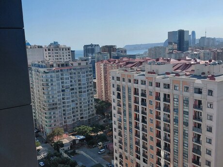 3-room apartment, 123 m², BCR Khatai: 520 000 ₼ 3