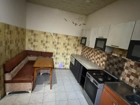 5 otaqlı həyət evi, 250 m², Sulutəpə: 180 000 ₼ 4
