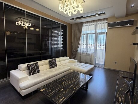 3 otaqlı mənzil, 120 m², İnşaatçılar: 380 000 ₼ 5