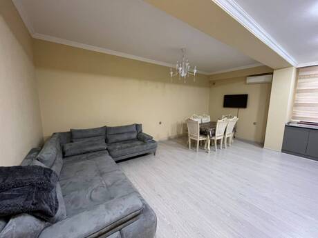 Kirayə 2 otaqlı mənzil, 60 m², 28 May: 899 ₼/ay 4