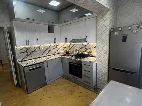 Объявление №6425073 - Баку, м. Иншаатчылар, 4-комн., 110 м², 4/9 этаж