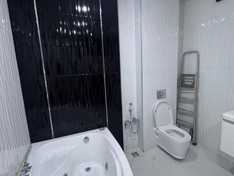 Kirayə 3 otaqlı mənzil, 130 m², Nəsimi: 1 600 ₼/ay 5