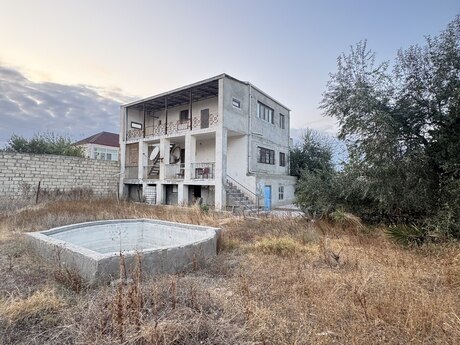 Elan №6425166 - Bakı, Hövsan q., 4 otaqlı, 165 m²