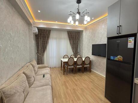 Elan №6425186 - Bakı, 8 Noyabr m., 3 otaqlı, 78 m², 7/12 mərtəbə