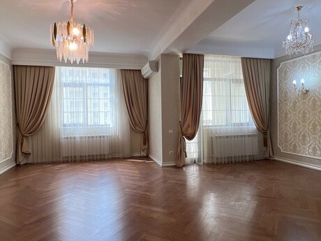 4 otaqlı mənzil, 205 m², Renessans Palace: 1 050 000 ₼ 3