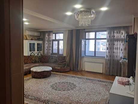 5 otaqlı mənzil, 120 m², Əhmədli: 260 000 ₼ 3