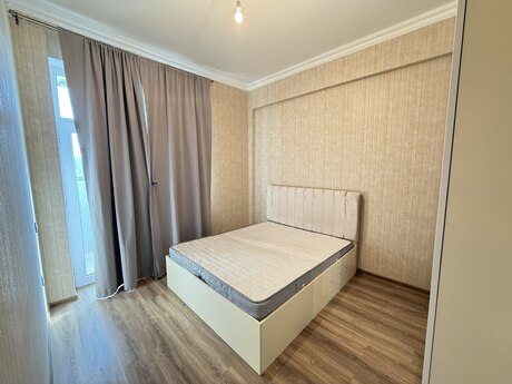 3 rooms · 80 m² · floor 7/7, Hövsan