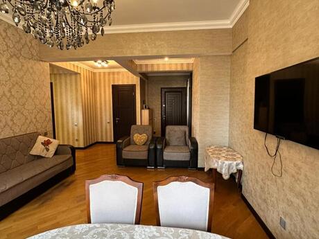 3-комнатная квартира, 101 м², Nizami: 370 000 ₼ 5