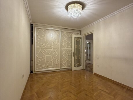 Kirayə 3 otaqlı mənzil, 175 m², Nərimanov: 1 000 ₼/ay 3