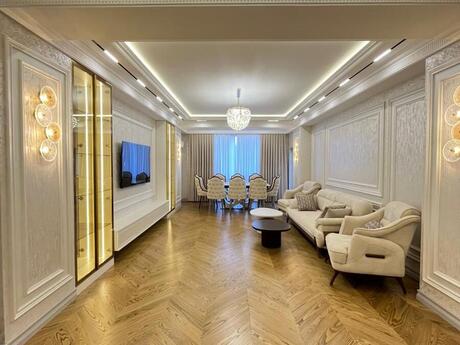 Elan №6425324 - Bakı, Nərimanov r., 4 otaqlı, 233 m², 4/17 mərtəbə