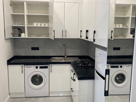 Kirayə 2 otaqlı mənzil, 70 m², Capital City: 1 000 ₼/ay 3