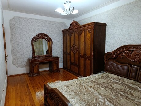 3-room apartment for rent, 85 m², Xalqlar Dostluğu: 800 ₼/mo 3