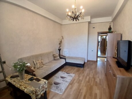 Kirayə 2 otaqlı mənzil, 65 m², İnşaatçılar: 600 ₼/ay 2