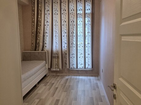 3-room apartment for rent, 120 m², 20 Yanvar: 850 ₼/mo 3