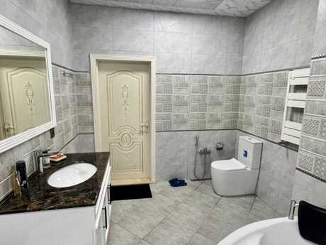 4 otaqlı mənzil, 178 m², Yasamal: 320 000 ₼ 2