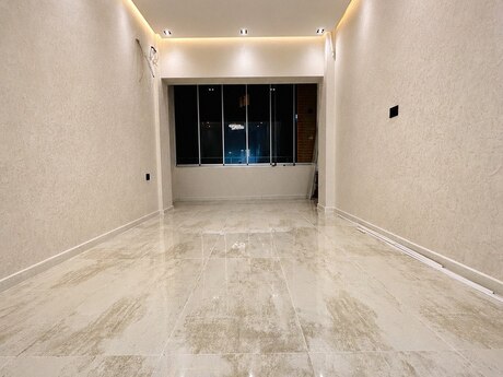 Elan №6425588 - Bakı, Avtovağzal m., 2 otaqlı, 70 m², 5/15 mərtəbə