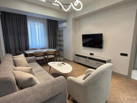 2-room apartment for rent, 70 m², Ağ şəhər: 1 600 ₼/mo 4