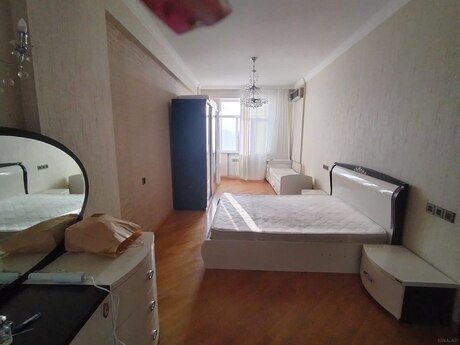2-room apartment for rent, 95 m², Həzi Aslanov: 700 ₼/mo 2
