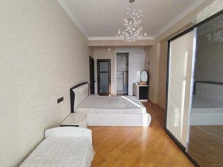2 rooms · 95 m² · floor 6/18, Həzi Aslanov