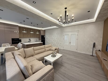 Kirayə 4 otaqlı mənzil, 170 m², Ağ şəhər: 3 900 ₼/ay 3