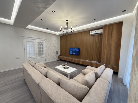 Kirayə 4 otaqlı mənzil, 170 m², Ağ şəhər: 3 900 ₼/ay 4