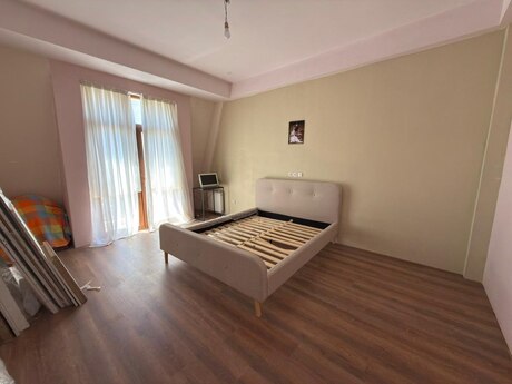 Kirayə 3 otaqlı mənzil, 105 m², Ağ şəhər: 1 000 ₼/ay 3