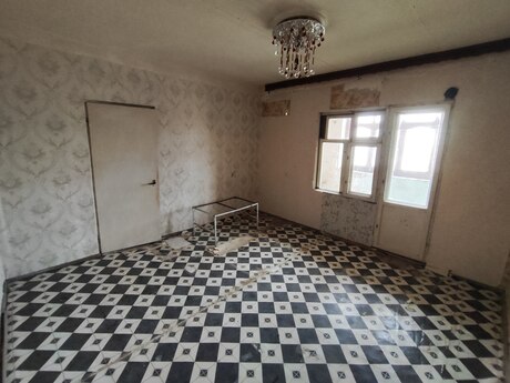 4-комнатная квартира, 81 м², Lökbatan: 106 000 ₼ 2