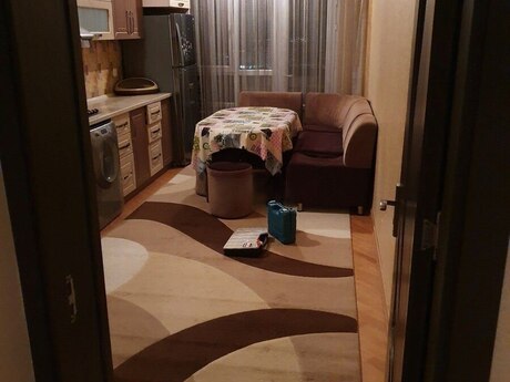 Kirayə 3 otaqlı mənzil, 130 m², Yasamal: 850 ₼/ay 3