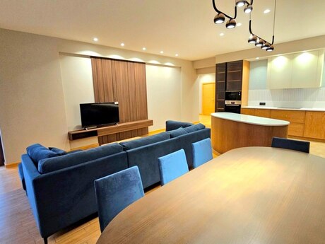 Elan №6425724 - Bakı, 28 May m., 4 otaqlı, 151 m², 7/19 mərtəbə