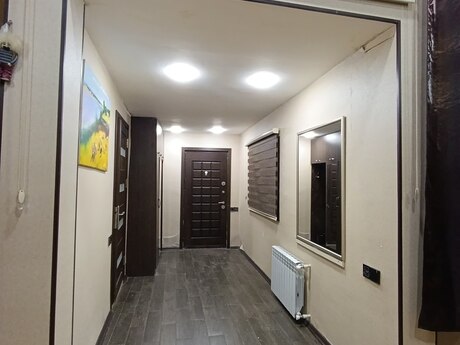 3-room apartment for rent, 85 m², Sahil: 1 000 ₼/mo 4