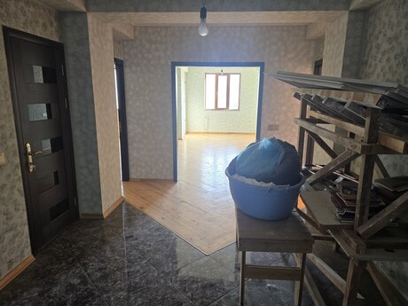 3 otaqlı mənzil, 91,4 m², Xocəsən: 142 000 ₼ 2