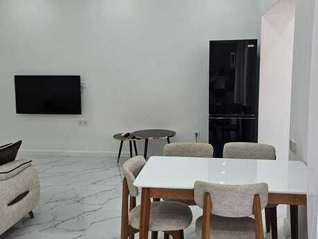 2-room apartment for rent, 70 m², Şah İsmayıl Xətai: 900 ₼/mo 2
