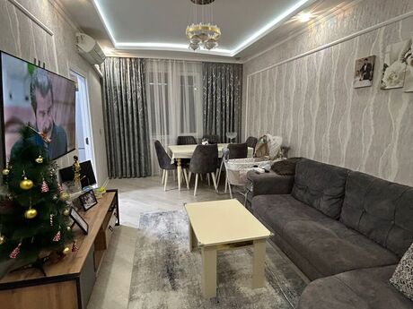 Объявление №6425785 - Баку, м. Мемар Аджеми, 2-комн., 64 м², 5/5 этаж