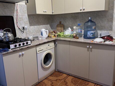 5-комн. · 113 m² · 1/9 этаж, Azadlıq Prospekti